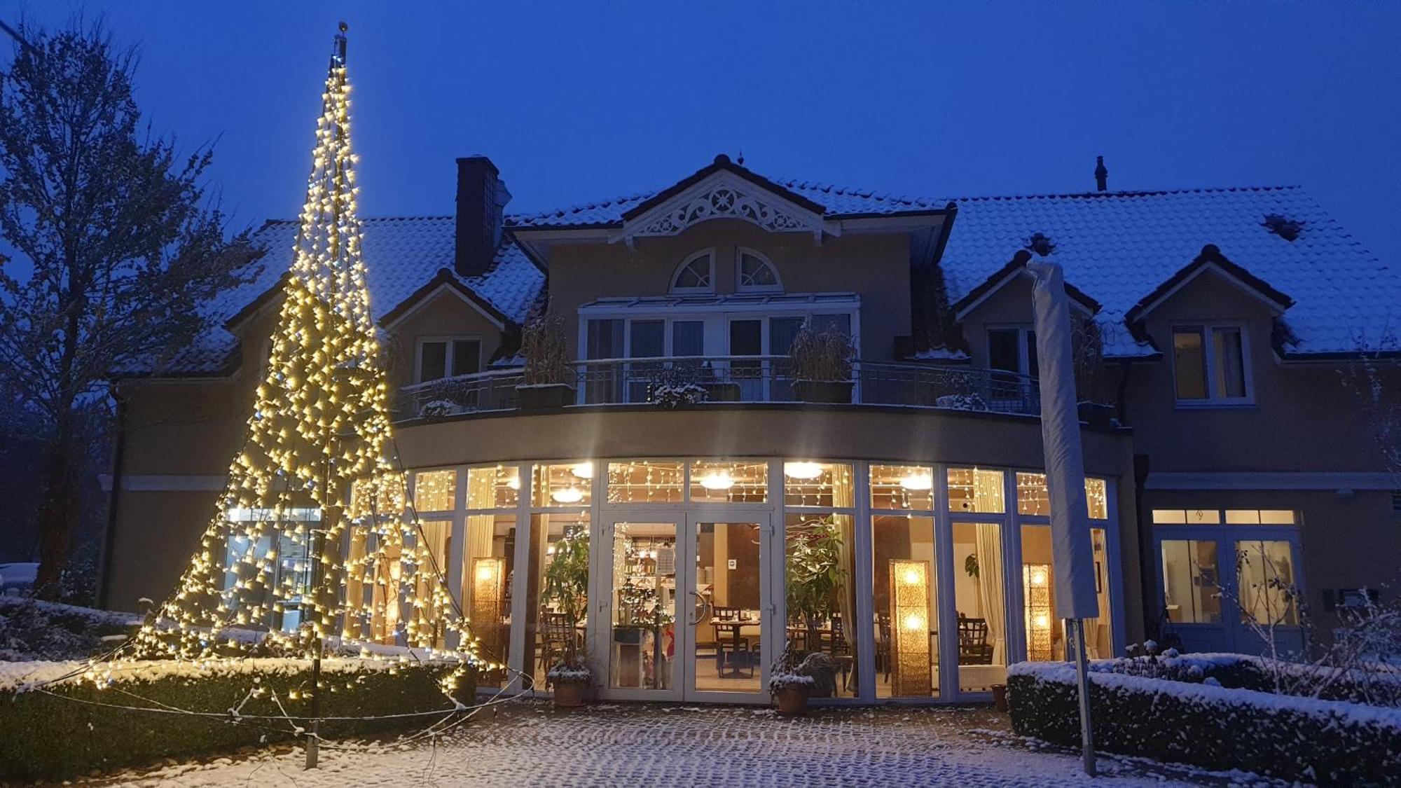 Hotel Garni Auszeit Больтенхаген Экстерьер фото